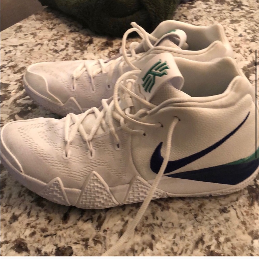 Nike Kyrie Basketball shoes